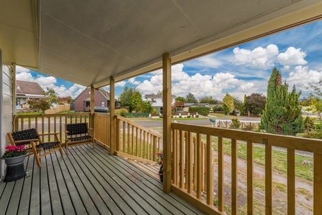 Photo of property in 11a Tobin Place, Richmond Heights, Taupo, 3330