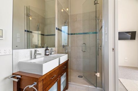 Photo of property in 156 Waterways Parade, Pauanui, Hikuai, 3579