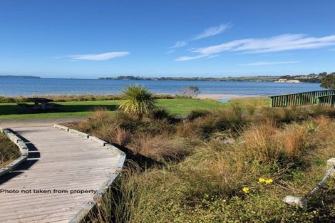 Photo of property in 35 Merehai Place, Snells Beach, 0920