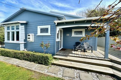 Photo of property in 14 Moana Street, Kaka Point, 9271