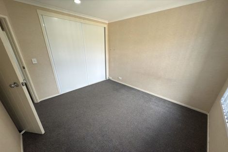 Photo of property in 70 Sheriff Place, Randwick Park, Auckland, 2105