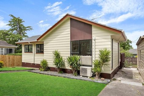 Photo of property in 10 Cadiz Place, Red Hill, Papakura, 2110