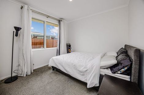 Photo of property in 31 Black Beech Crescent, Takanini, 2110