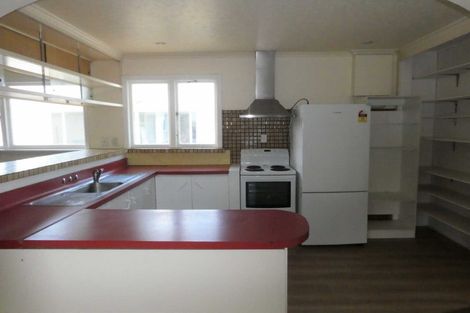 Photo of property in 8 Clonbern Place, Upper Riccarton, Christchurch, 8041