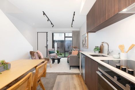 Photo of property in 1/149 Onepu Road, Lyall Bay, Wellington, 6022