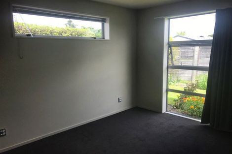 Photo of property in 55 Lyndon Street, Riccarton, Christchurch, 8041