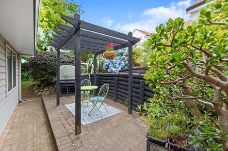 Photo of property in 15a Otumoetai Road, Judea, Tauranga, 3110