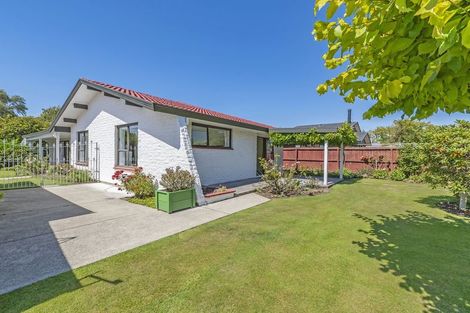 Photo of property in 74 Sabys Road, Halswell, Christchurch, 8025