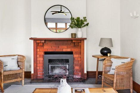 Photo of property in 79 Milton Road, Bluff Hill, Napier, 4110