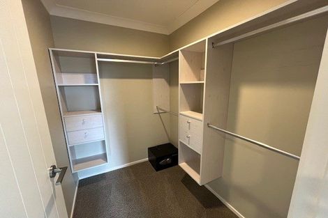 Photo of property in 9 Swindon Close, Mellons Bay, Auckland, 2014