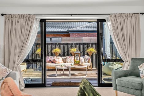 Photo of property in 16 Cam Mill Place, Rangiora, 7400