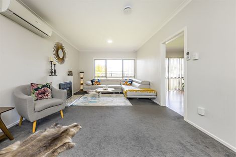 Photo of property in 11 Alexander Avenue, Papatoetoe, Auckland, 2025