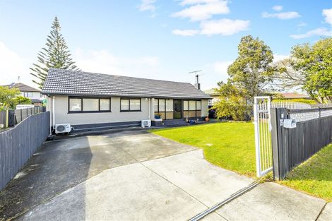 Photo of property in 11 Alexander Avenue, Papatoetoe, Auckland, 2025