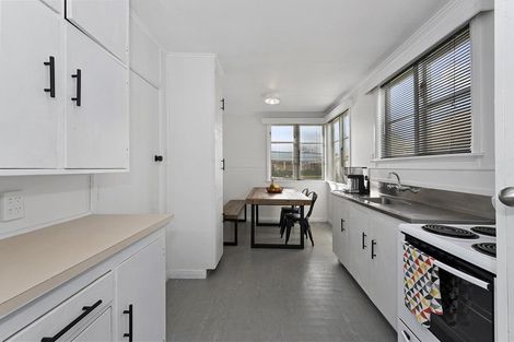 Photo of property in 7 Hume Place, Fairfield, Hamilton, 3214