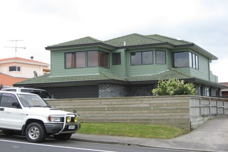 Photo of property in 1038a Whangaparaoa Road, Tindalls Beach, Whangaparaoa, 0930