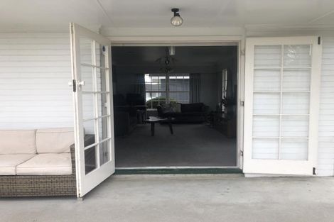 Photo of property in 15 Seamer Place, St Andrews, Hamilton, 3200