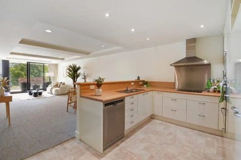 Photo of property in 1152 Whakaue Street, Rotorua, 3010