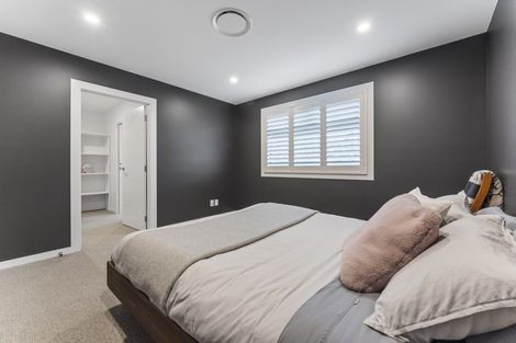 Photo of property in 16 Ivy Lane, Kelvin Grove, Palmerston North, 4414