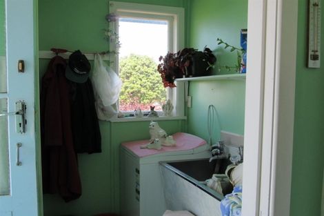 Photo of property in 16 Mason Road, Hawera, 4674