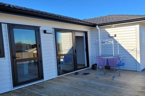 Photo of property in 42a Donegal Park Drive, Flat Bush, Auckland, 2019