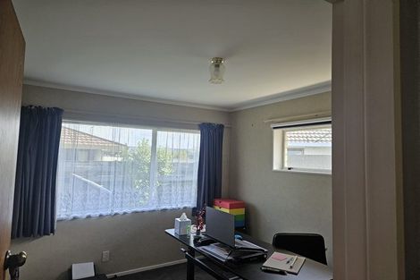 Photo of property in 3/99 Vogel Street, Roslyn, Palmerston North, 4414