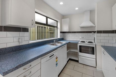 Photo of property in 2/9 Braemar Place, Avonside, Christchurch, 8061