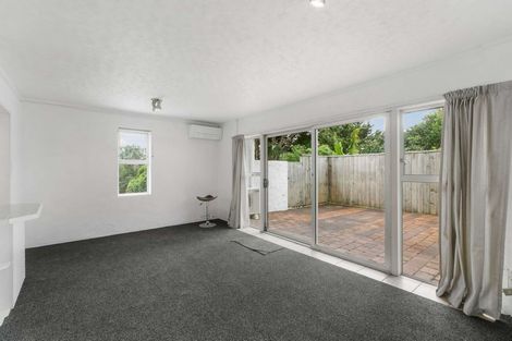 Photo of property in 1/20 Maritime Terrace, Birkenhead, Auckland, 0626