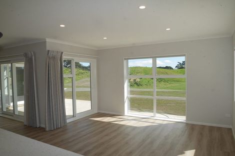 Photo of property in 38 Otaihanga Road, Otaihanga, Paraparaumu, 5036