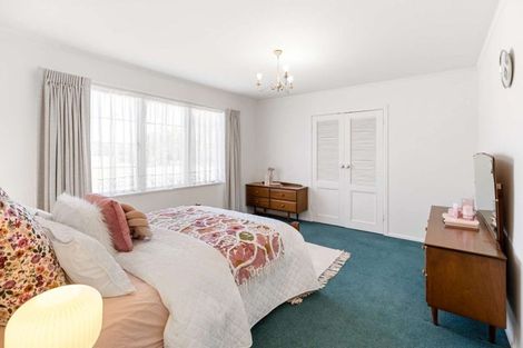 Photo of property in 73 Parkes Avenue, Saint Johns Hill, Whanganui, 4501