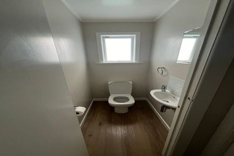 Photo of property in 15 Moselle Street, Island Bay, Wellington, 6023