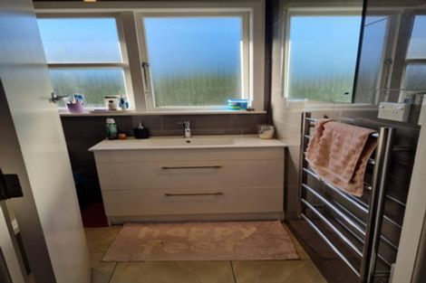 Photo of property in 3 Macaulay Street, Johnsonville, Wellington, 6037