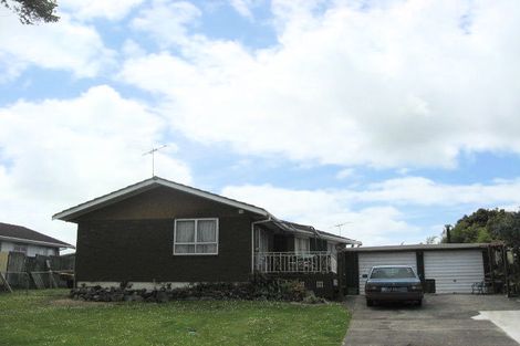 Photo of property in 5 Dorendia Place, Clendon Park, Auckland, 2103