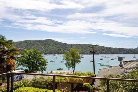 Photo of property in 14 Finlay Grove, Waikawa, Picton, 7220