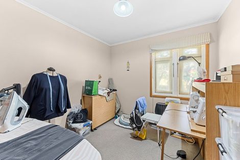 Photo of property in 35 Fernleigh Street, Ferndale, New Plymouth, 4310