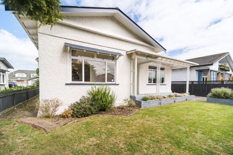 Photo of property in 8 Frederick Street, Terrace End, Palmerston North, 4410