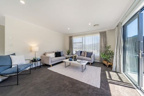 Photo of property in 17 Buddle Road, Wallaceville, Upper Hutt, 5018