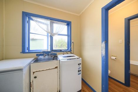 Photo of property in 16 Ronberg Street, Highbury, Palmerston North, 4412
