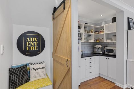 Photo of property in 27 Maclaren Street, Maymorn, Upper Hutt, 5018