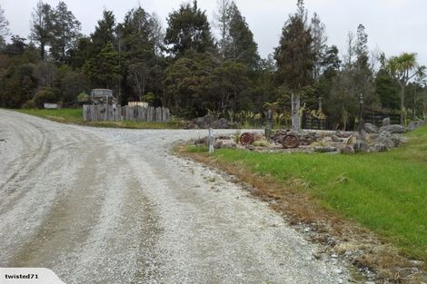 Photo of property in 170 Clifton Road, Kaiata, Greymouth, 7805