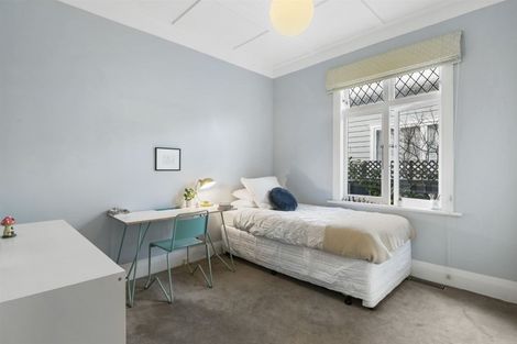 Photo of property in 10 Egremont Street, Belmont, Auckland, 0622