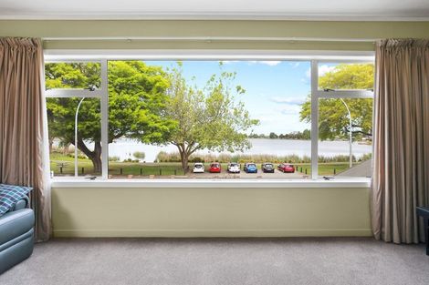 Photo of property in 19 Lake Domain Drive, Frankton, Hamilton, 3204