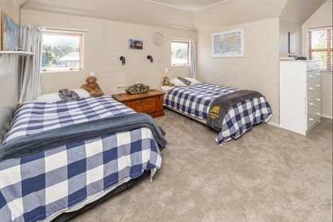 Photo of property in 2 Tirimoana Place, Otamatea, Whanganui, 4501