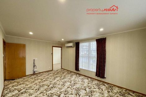 Photo of property in 50 Endeavour Street, Marfell, New Plymouth, 4310