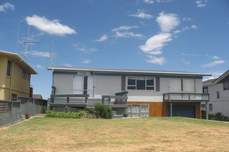 Photo of property in 22 Pukehina Parade, Pukehina, Te Puke, 3189