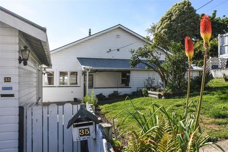 Photo of property in 35 Morrison Street, Caversham, Dunedin, 9012