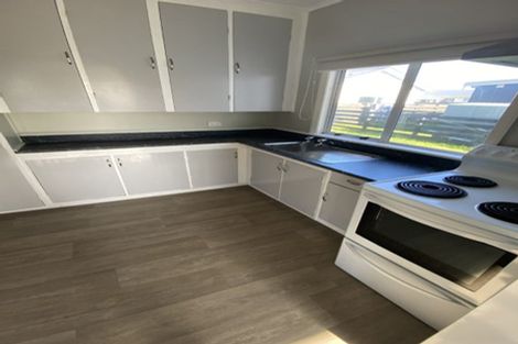 Photo of property in 16 Norton Street, Foxton Beach, Foxton, 4815