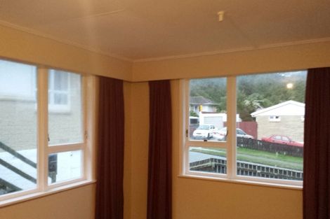 Photo of property in 19 Mahinawa Street, Takapuwahia, Porirua, 5022