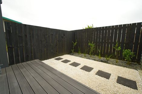 Photo of property in 74d Burundi Avenue, Clendon Park, Auckland, 2103