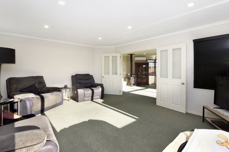 Photo of property in 8 Longfields Road, Brightwater, 7022