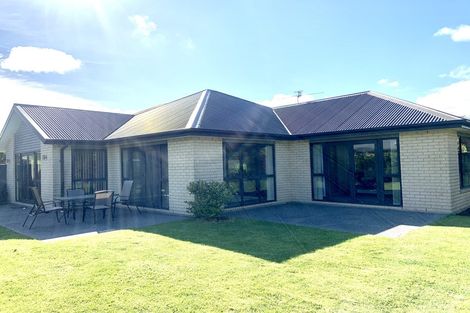 Photo of property in 20 Broken Run, Wigram, Christchurch, 8025